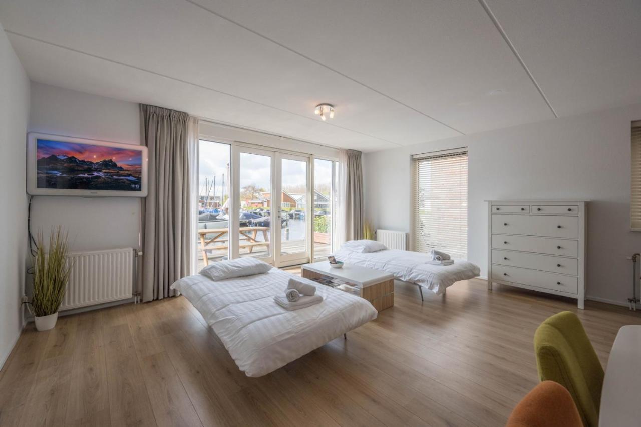 Meerzicht 70 - Vakantiehuis Aan Het Water! Villa Uitgeest Exterior foto